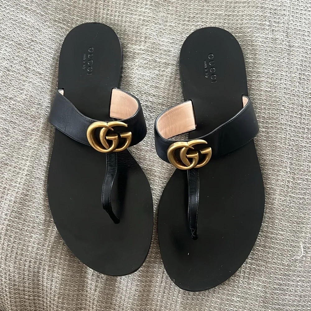 Gucci Double G Women Thong Sandal - Picture 3 of 12